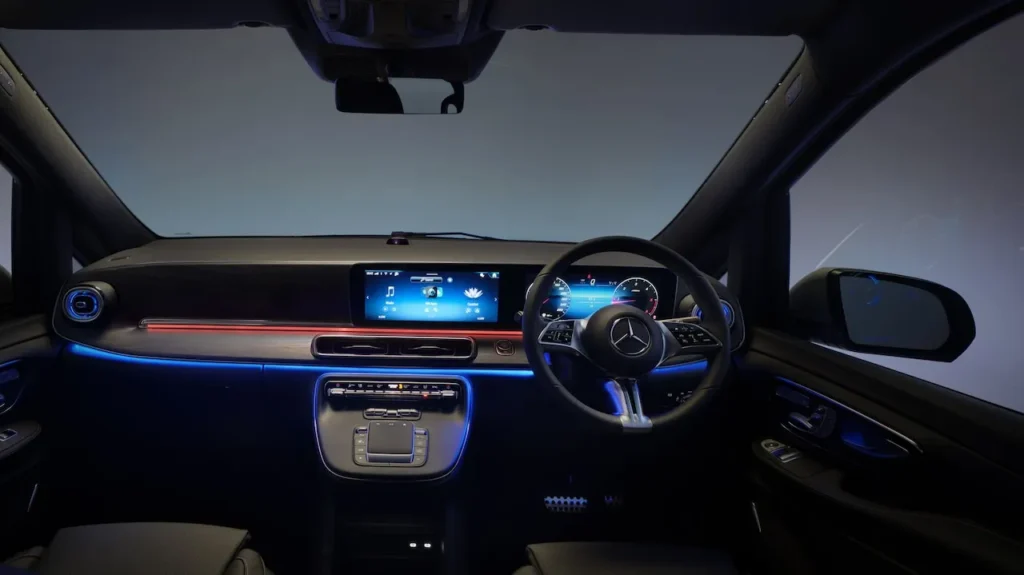 Mercedes-Benz V-Class Cabin